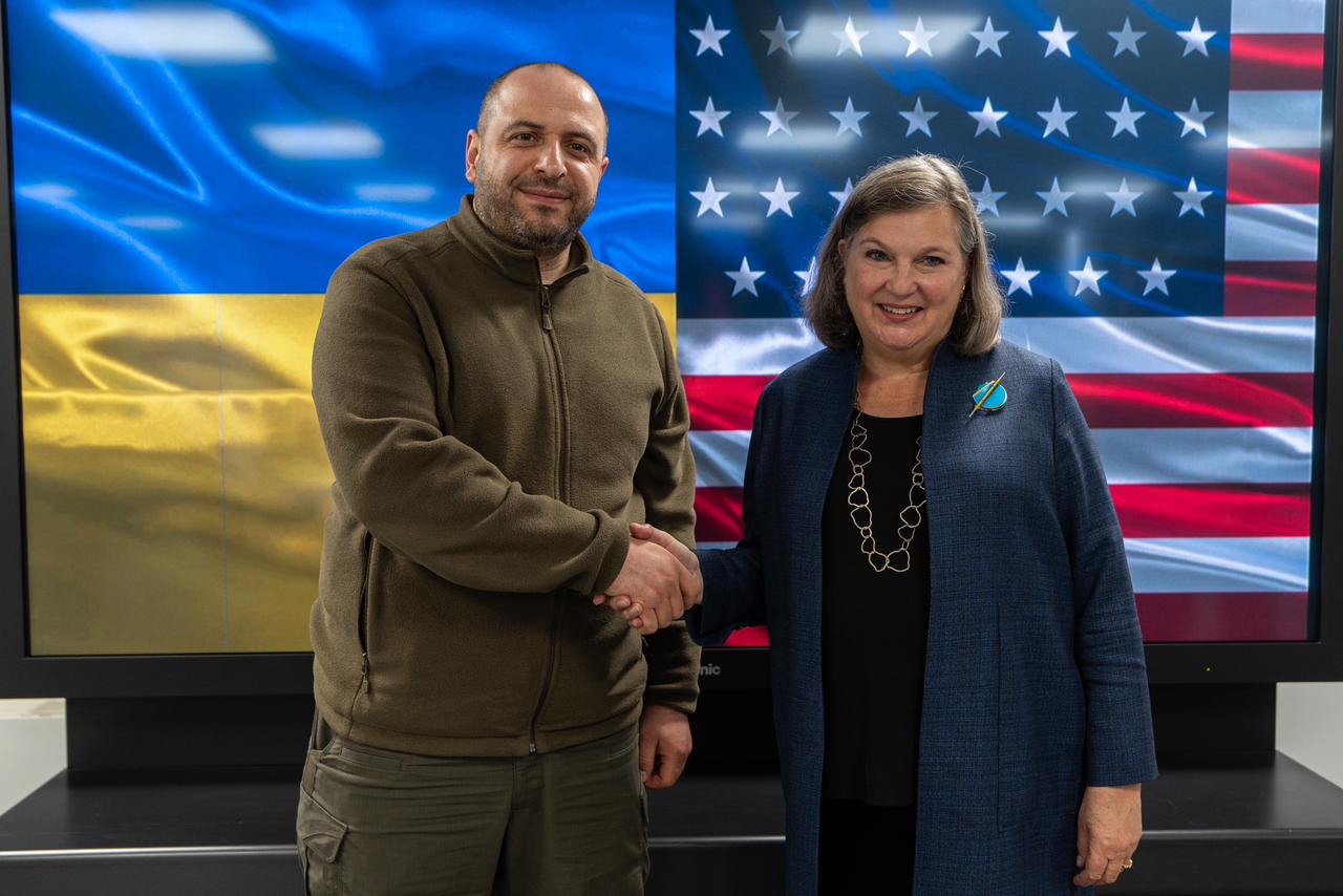 Вікторія Нуланд учора відвідала Київ