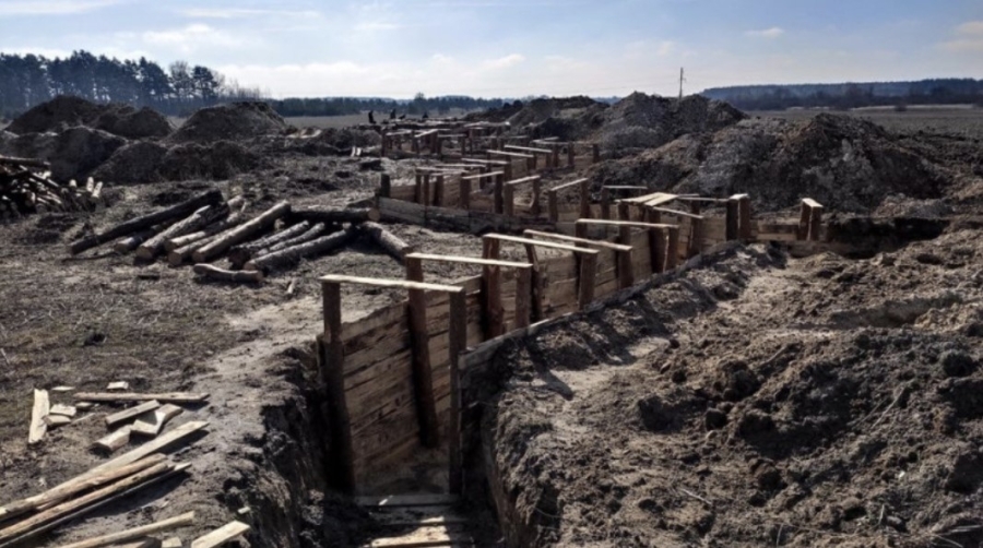 Україна готується до масштабного наступу: військові розпочали копання окопів