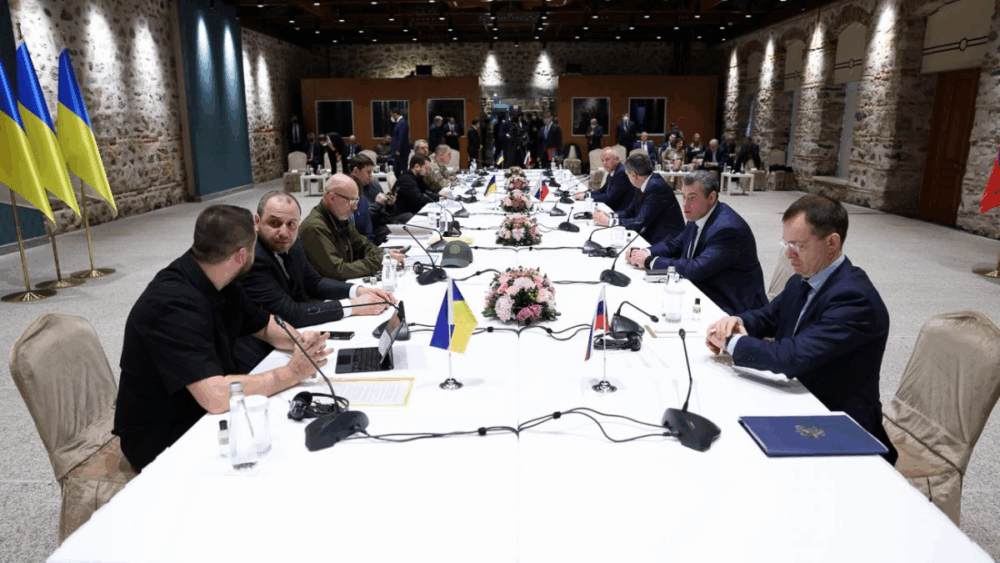 Держдеп змусив Київ перейти до переговорів за правилами Путіна