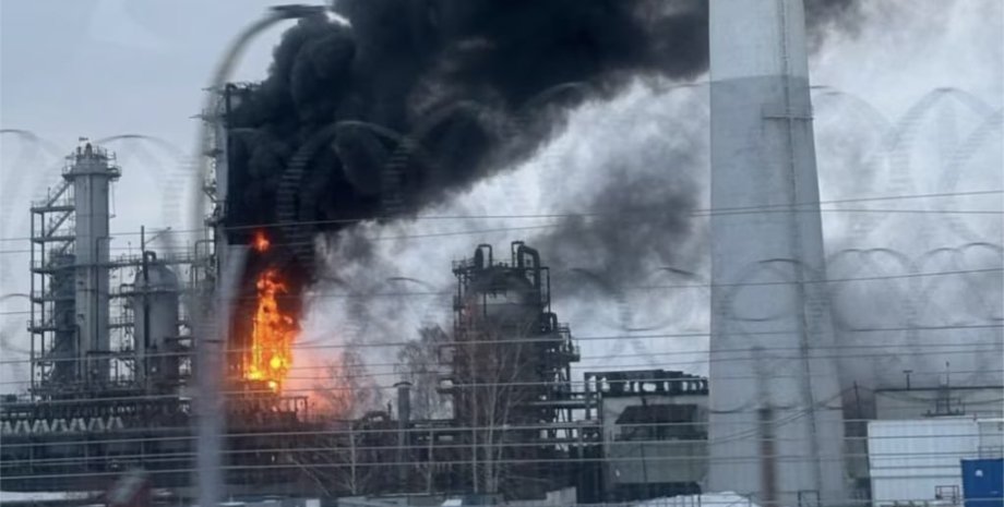 Наслідки російських ударів по Кременчуцькому НПЗ для українського ринку пального