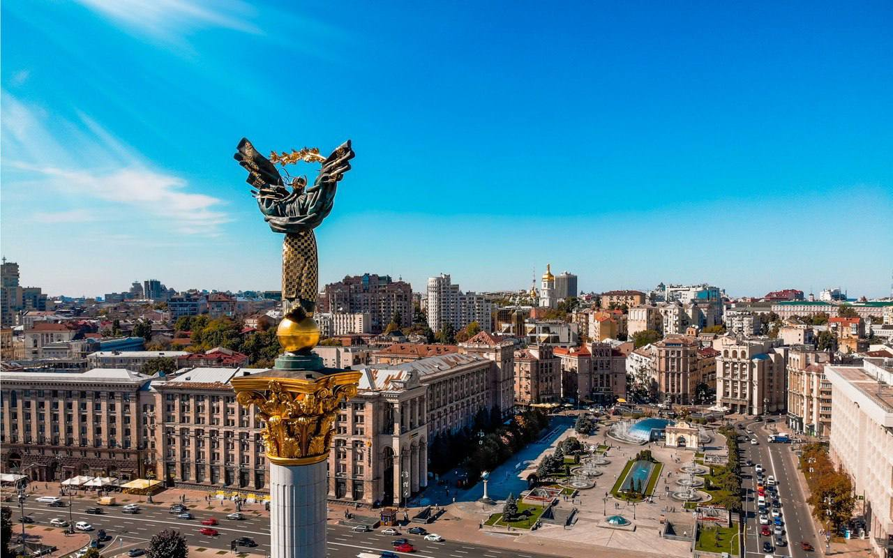 Синоптики обіцяють ясну і спекотну погоду наприкінці серпня