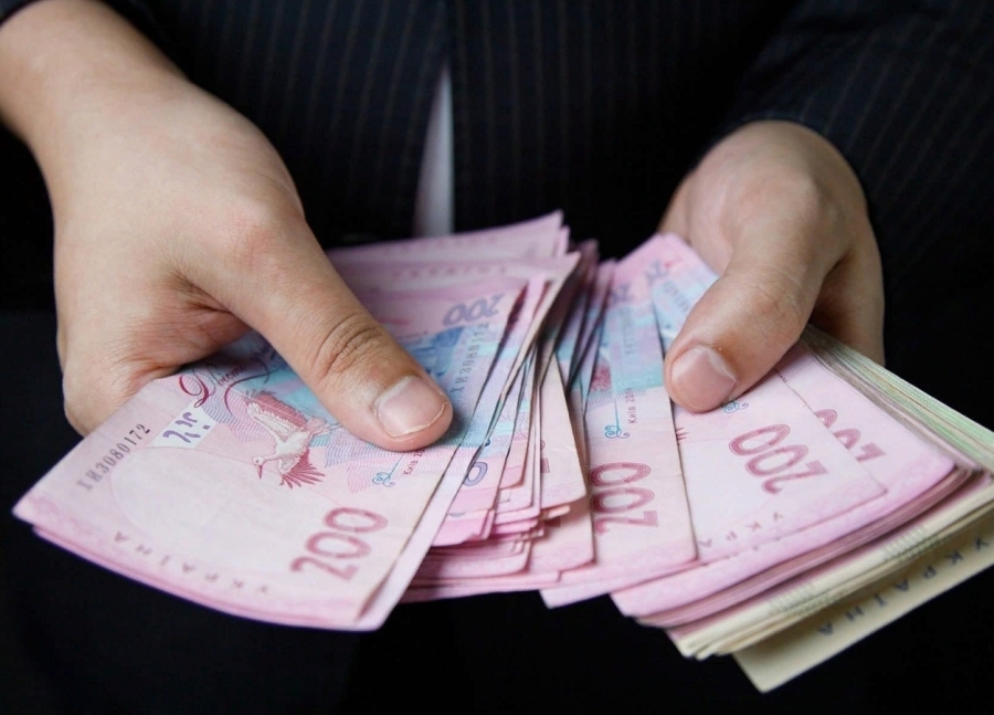 Шахрайство із серйозними наслідками: у Сумській області затримали жінку, яка обманула місцеву мешканку