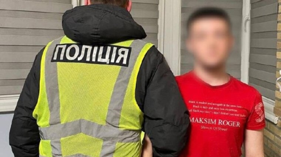 У Києві блогера притягнули до відповідальності за відео у поліцейській формі