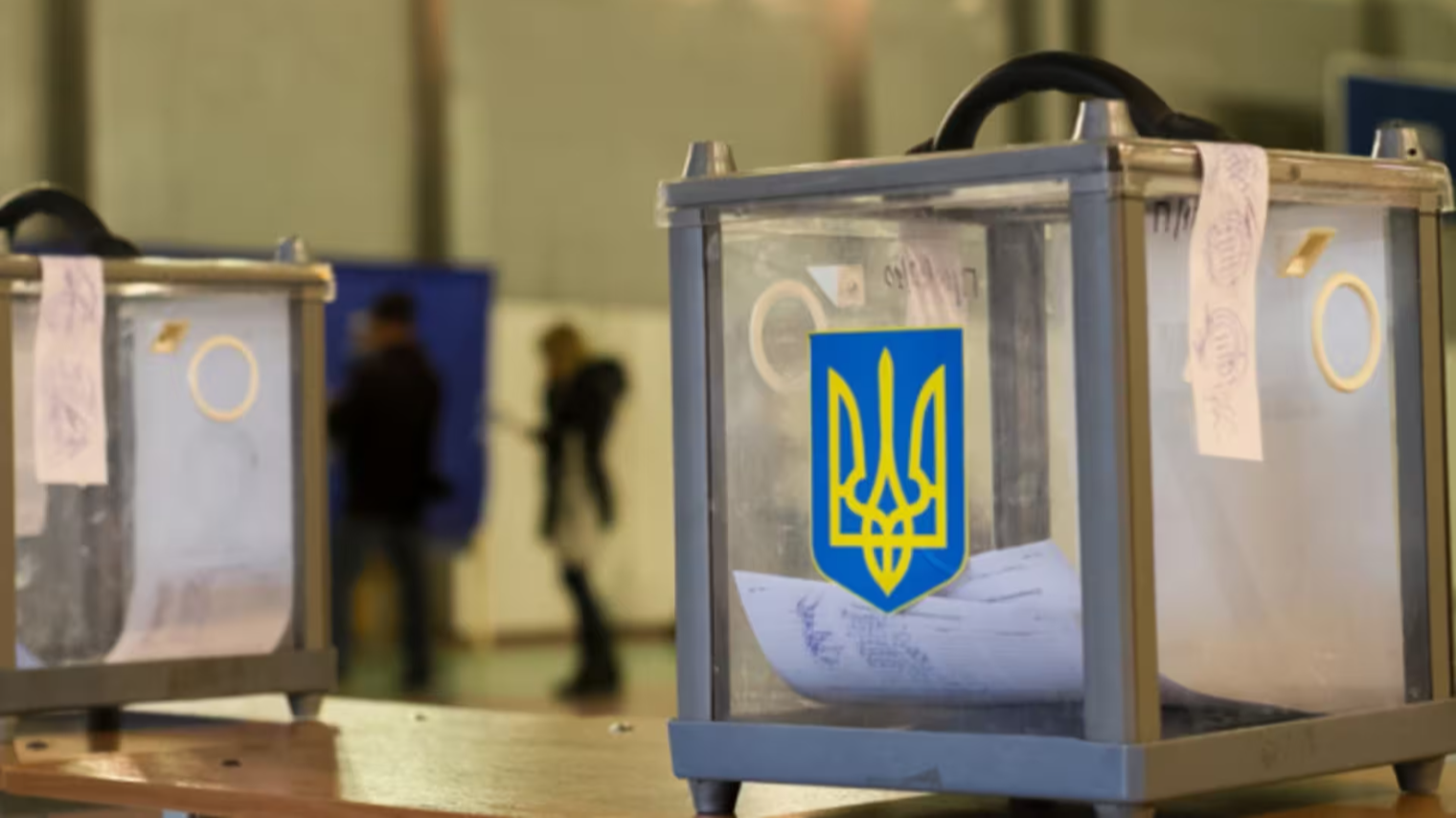 ОП може відтермінувати оголошення виборів на тлі зміни рейтингів