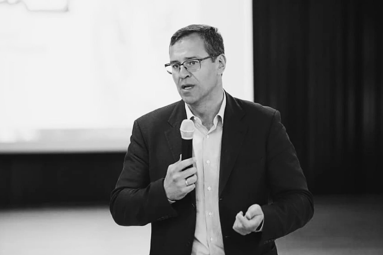 В Одесі в авто знайшли мертвим депутата Іваницького: що відомо про обставини та версії слідства