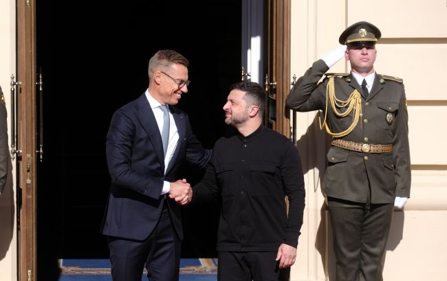 Заголовок: Володимир Зеленський та Александр Стубб вплинули на підтримку нових санкцій проти Росії в Сенаті США