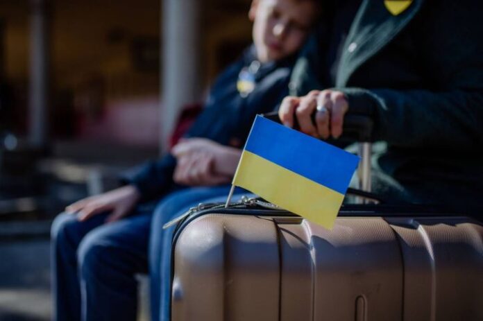 Повернення українців не врятує демографію, статистика приховує вік тих, хто готовий повернутися