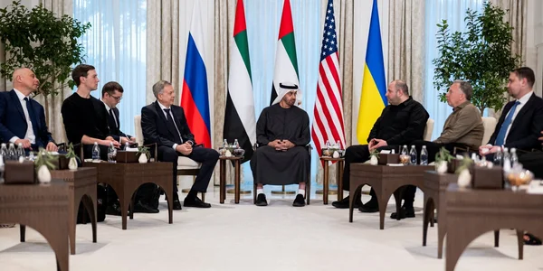 Трамп оголосив енергетичне перемир’я, але Київ чекає гарантій: що відбувається з переговорами Трамп оголосив енергетичне перемир’я, але Київ чекає гарантій: що відбувається з переговорами
