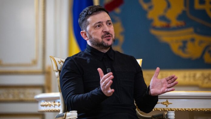 Небо над агресором закривається: Зеленський попередив міжнародні авіакомпанії про небезпеку польотів над Росією Небо над агресором закривається: Зеленський попередив міжнародні авіакомпанії про небезпеку польотів над Росією