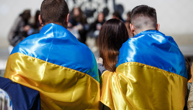 Війна не зламала віру в майбутнє: КМІС розкрив, якою українці бачать країну через 10 років
