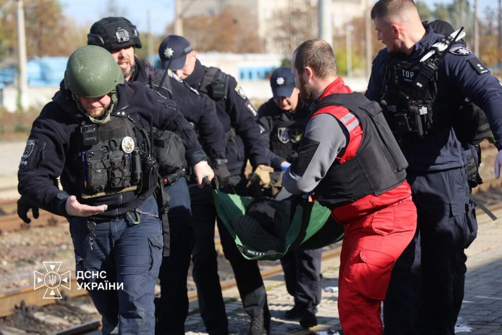 Російський дрон убив 13 людей на вокзалі, серед поранених — дитина
