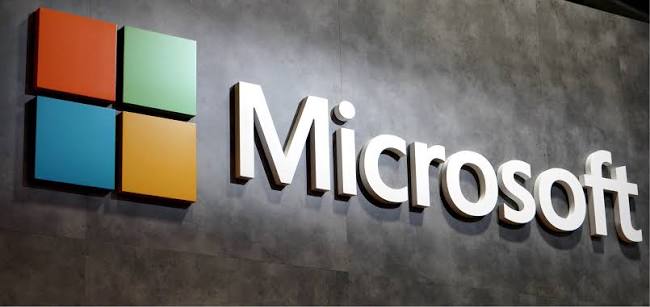 Скорочення в Microsoft: Запропонували вихідну допомогу чверті штату заради AI-інвестицій